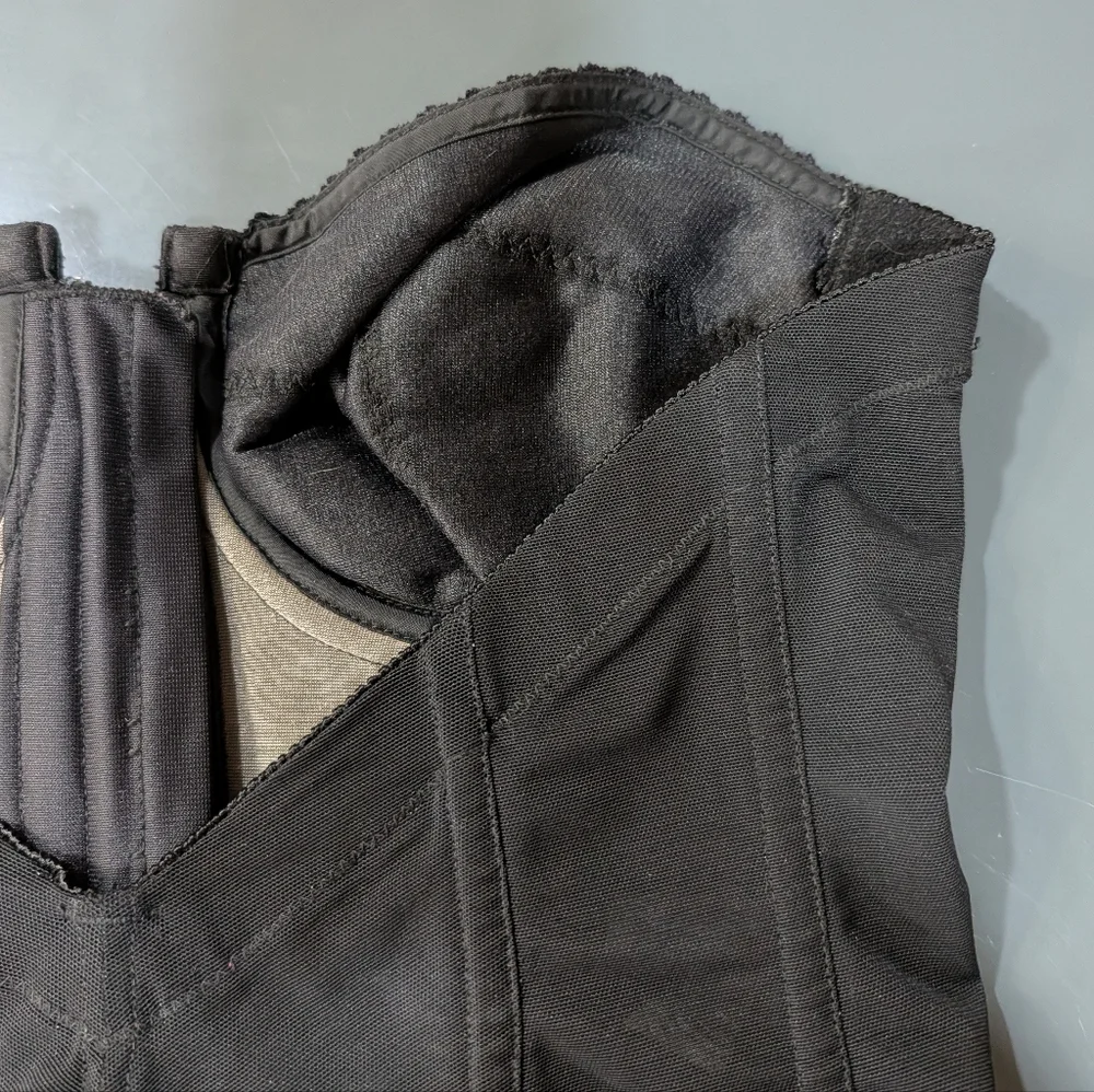 Adonna hook zip
